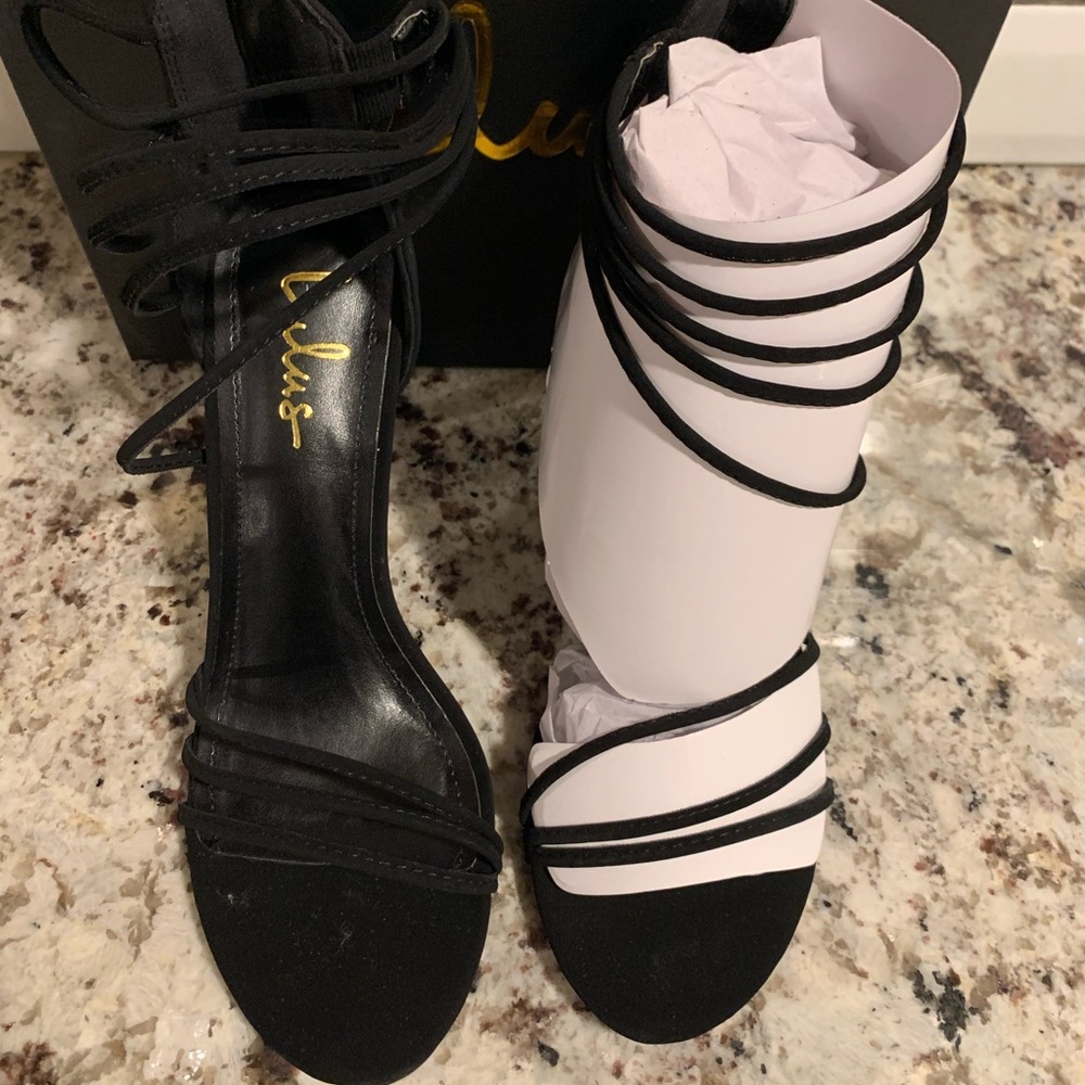 Lulus Black Adriana Suede Heels. New 7.5